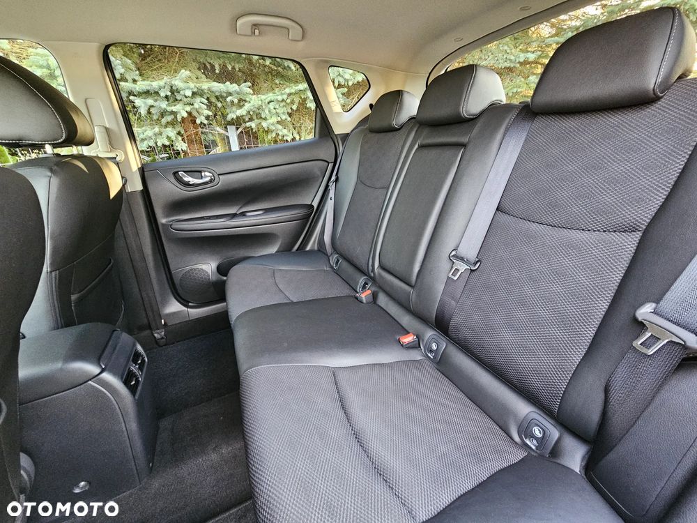 Nissan Pulsar 1.2 DIG-T Tekna EU6 - 35