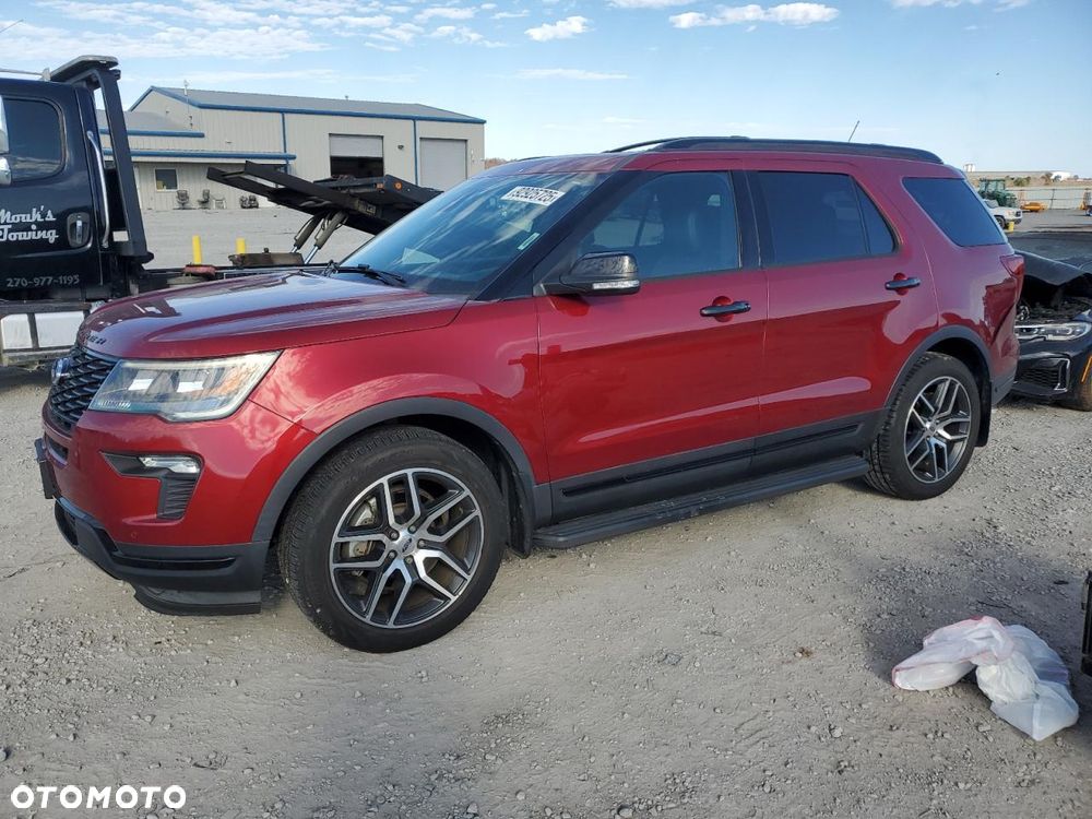 Ford Explorer - 3