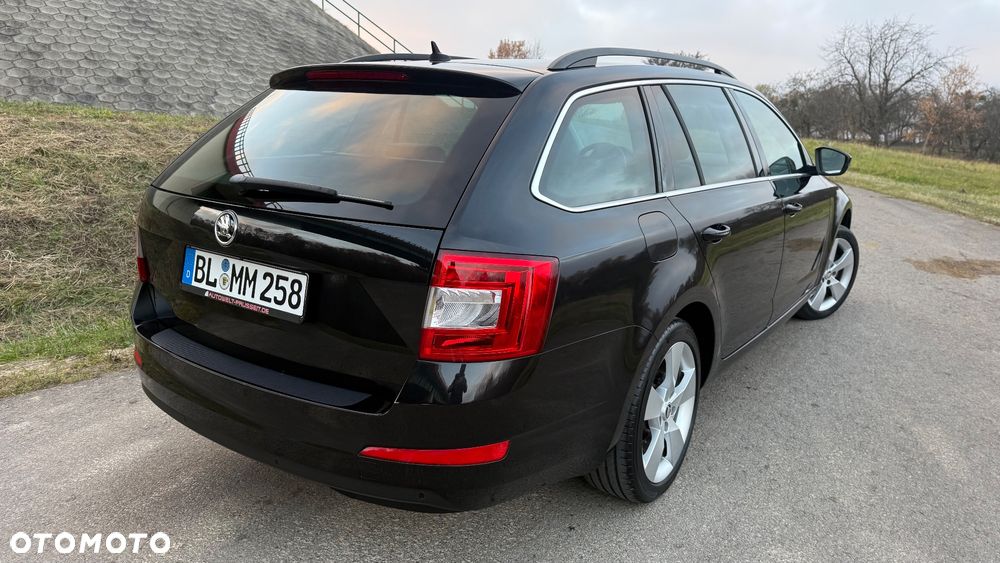 Skoda Octavia 1.8 TSI (Green tec) DSG Style - 2