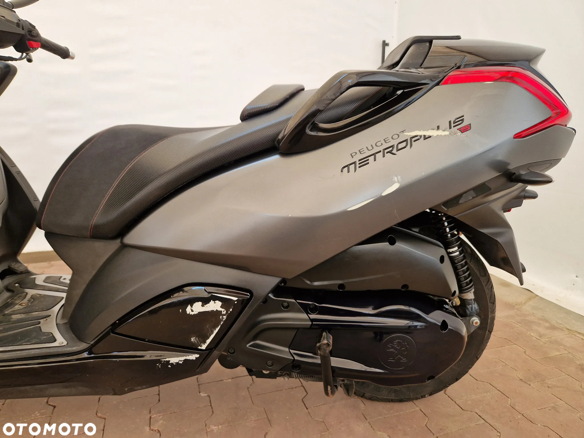Peugeot Metropolis - 29