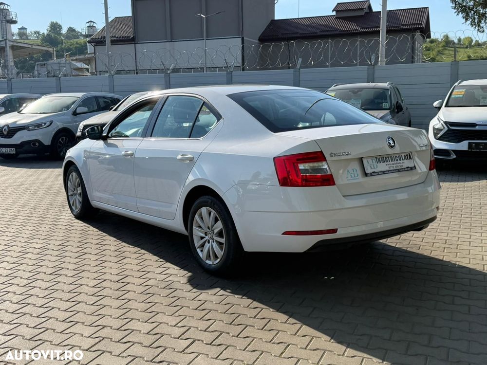 Skoda Octavia - 4
