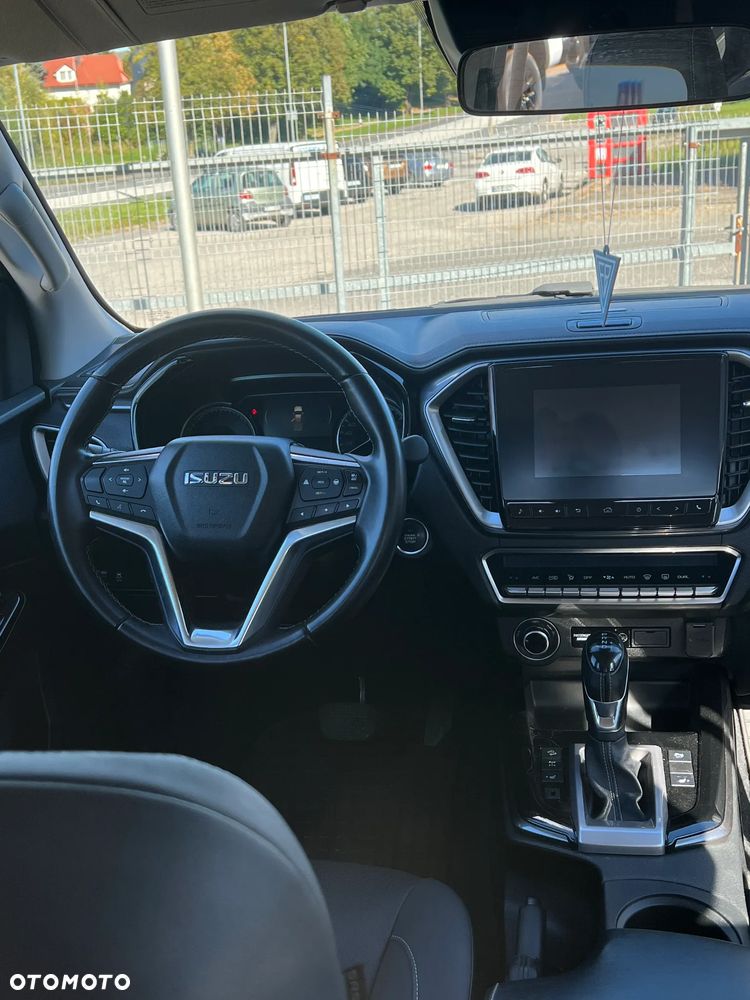 Isuzu D-Max 1.9 DC LSX - 12