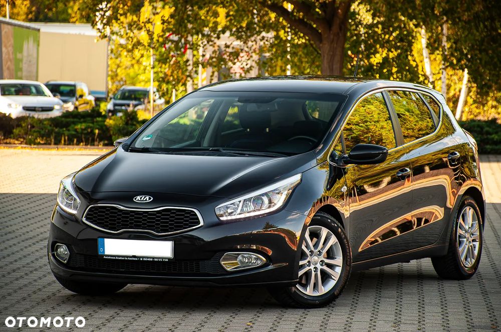 Kia Ceed 1.6 CRDi 128 Spirit - 12