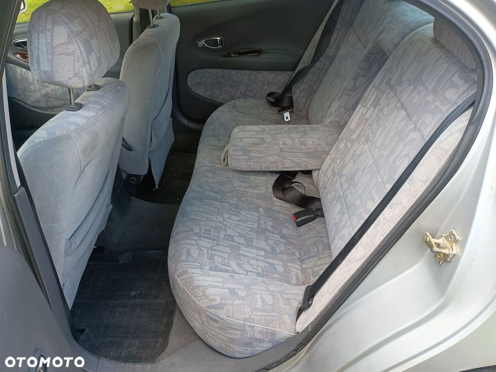 Daewoo Leganza 2.0 SX - 24