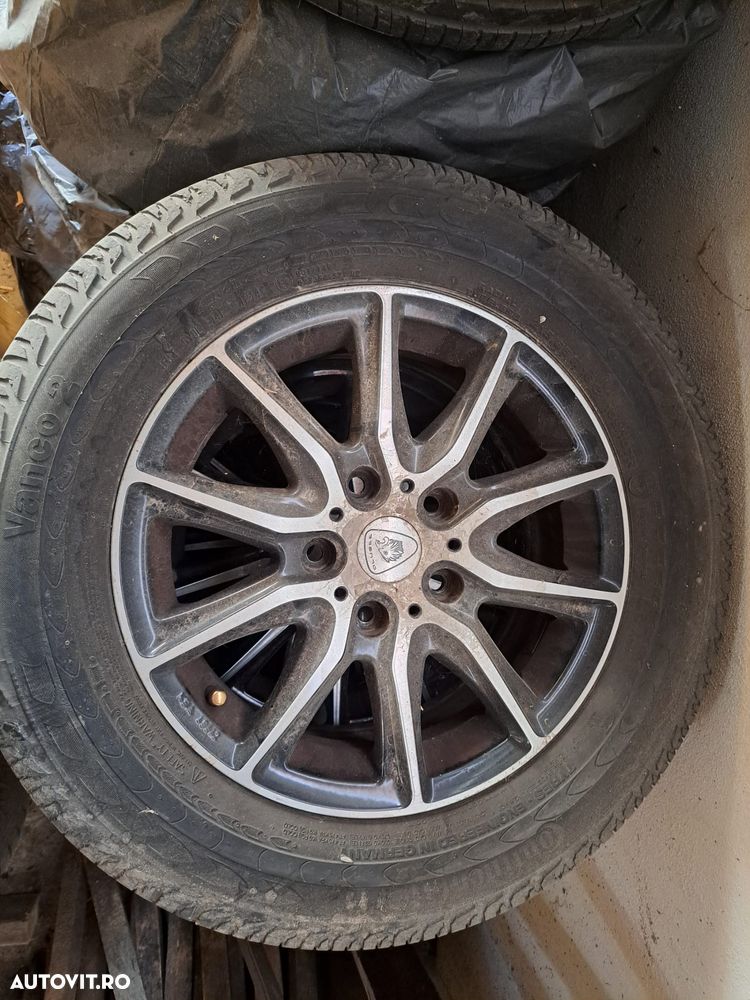 Volkswagen Transporter - 8