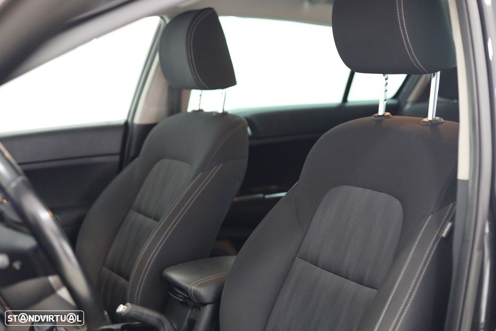 Kia Sportage 1.6 GDI ISG Nav Line - 10