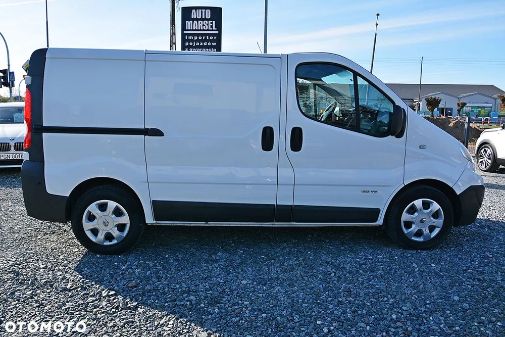 Renault Trafic - 8