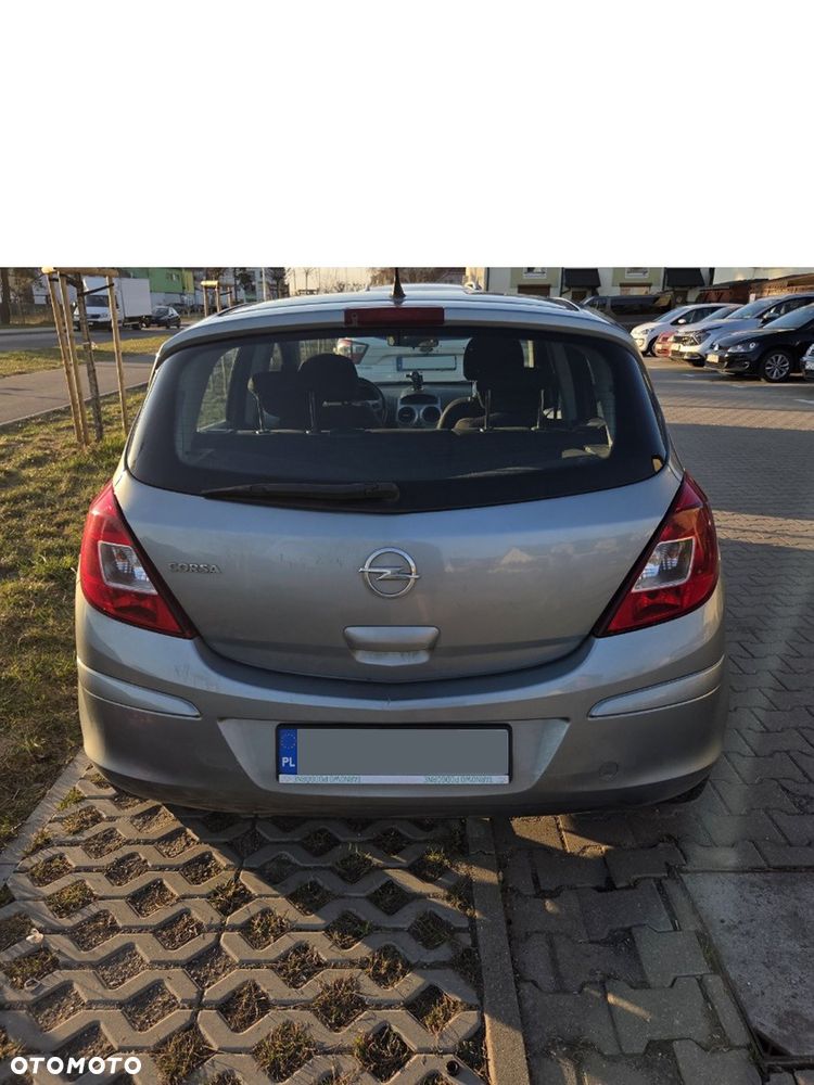 Opel Corsa - 4