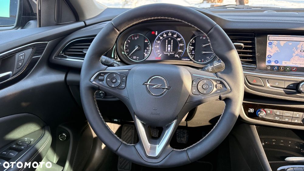 Opel Insignia 2.0 - 15