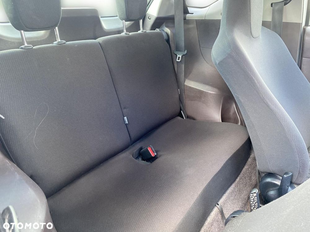 Toyota iQ 1.0 Luna - 13