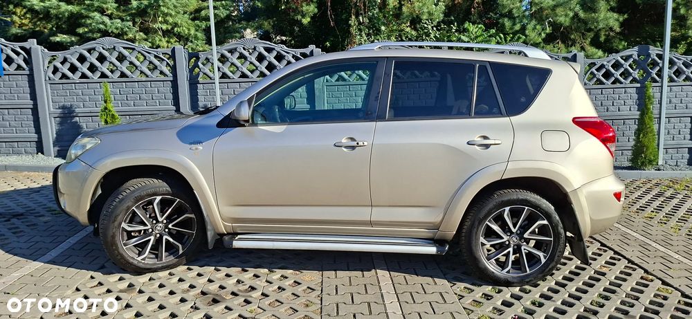 Toyota RAV4 2.2 D-4D Sol 180 - 12