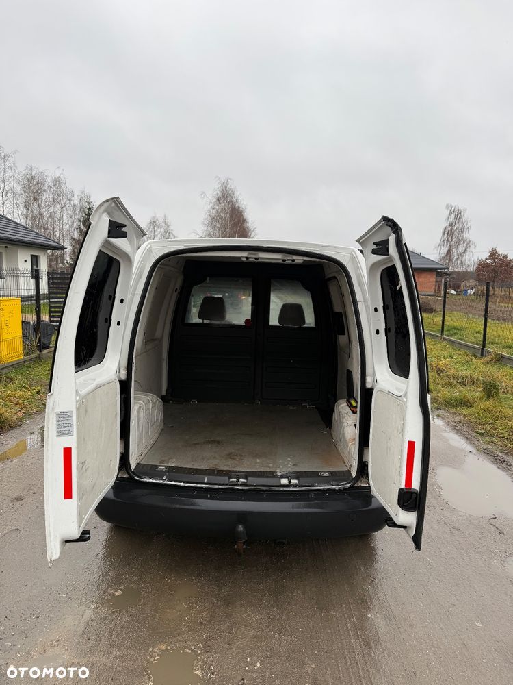 Volkswagen Caddy Trendline DSG - 5