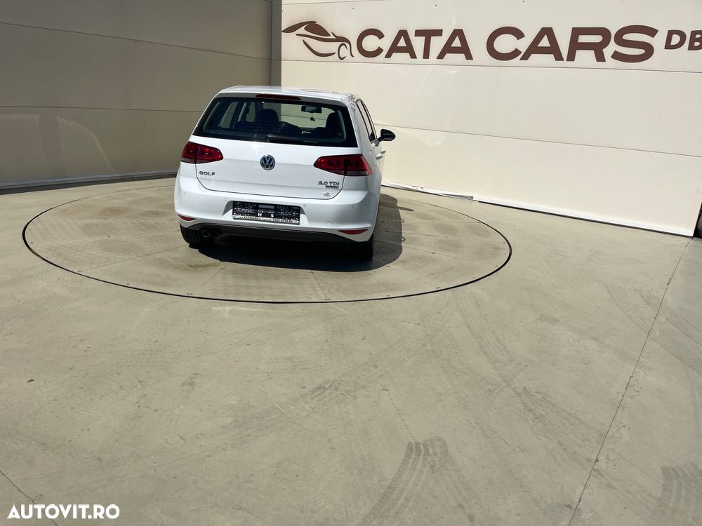 Volkswagen Golf 2.0 TDI (BlueMotion Technology) Highline - 14