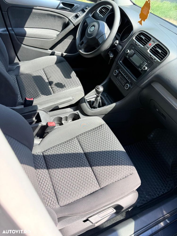 Volkswagen Golf 1.6 TDI DPF Team - 8