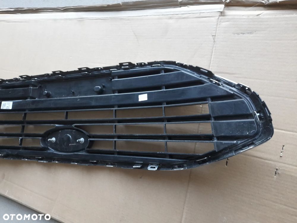 FORD FIESTA MK8 LIFT GRILL ATRAPA TITANIUM 21-> - 9