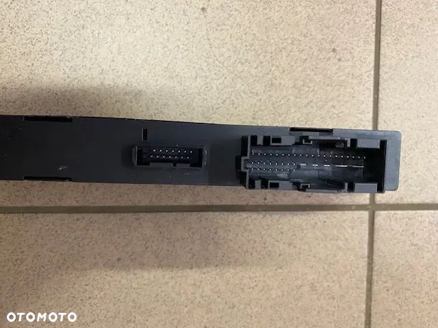 MODUŁ KOMFORTU CAS BMW E87 E90 E91 9147226-01 - 3