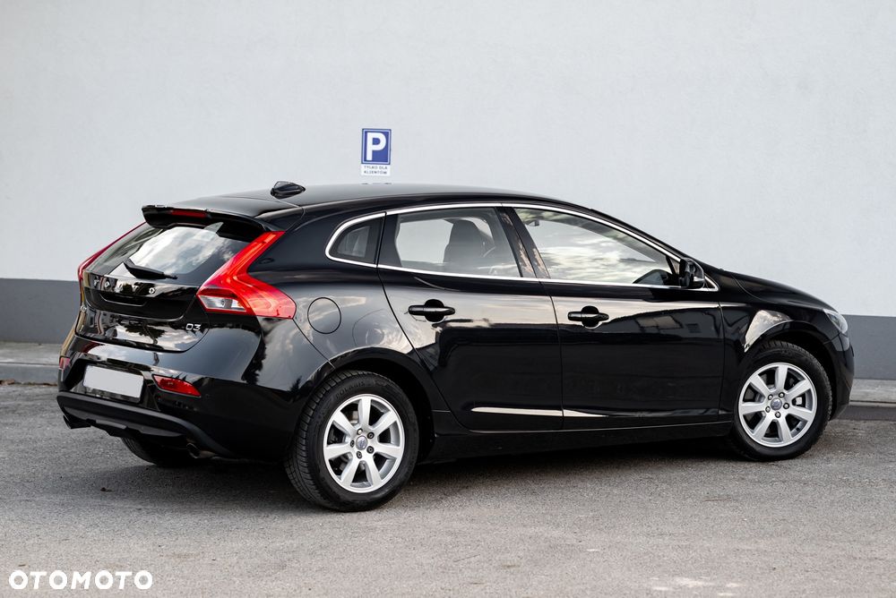 Volvo V40 D3 Geartronic Summum - 14