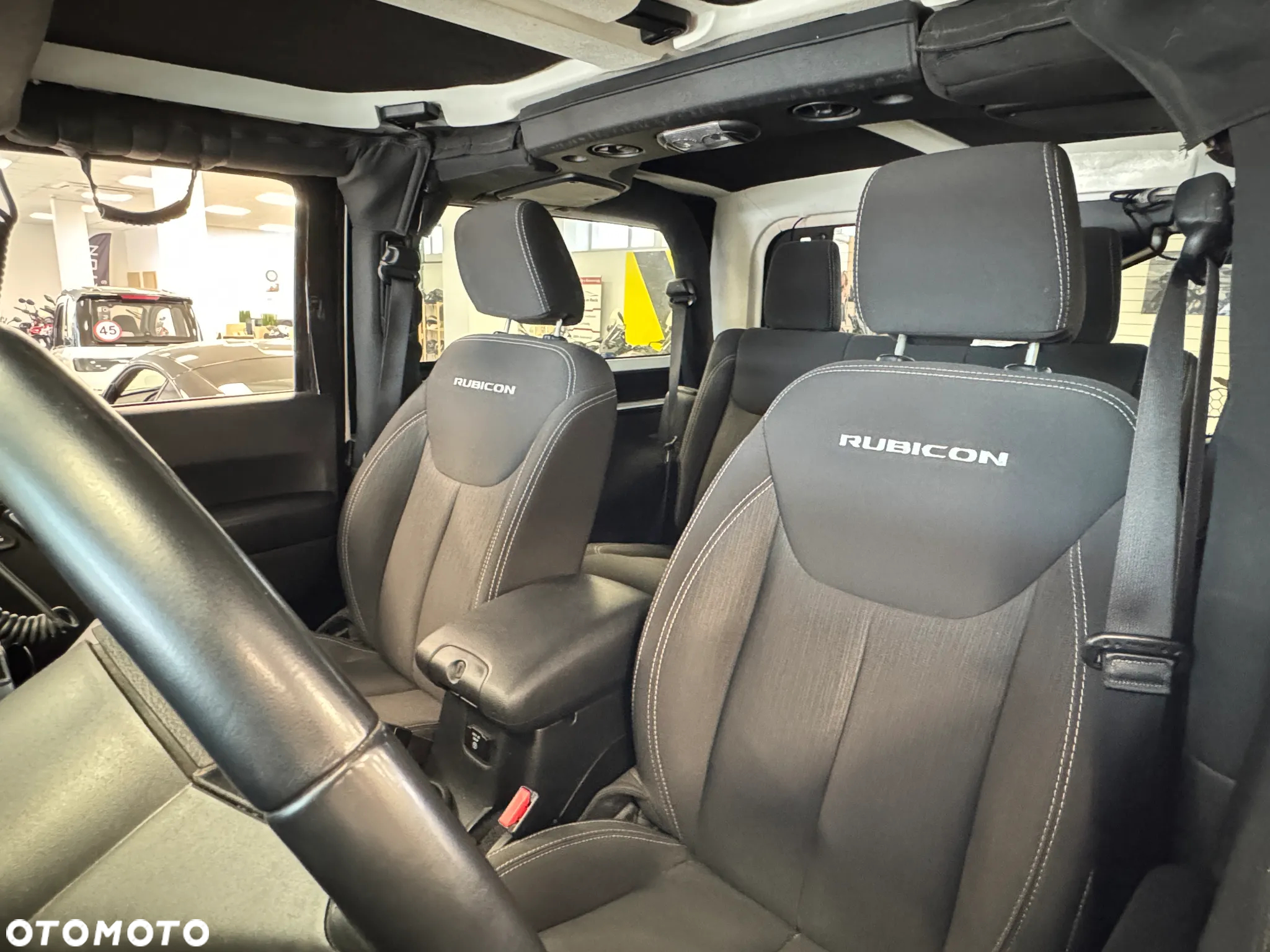 Jeep Wrangler - 9