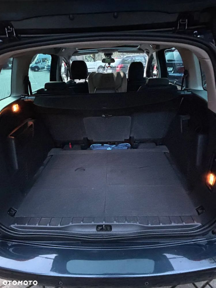 Peugeot 5008 155 THP Allure - 24