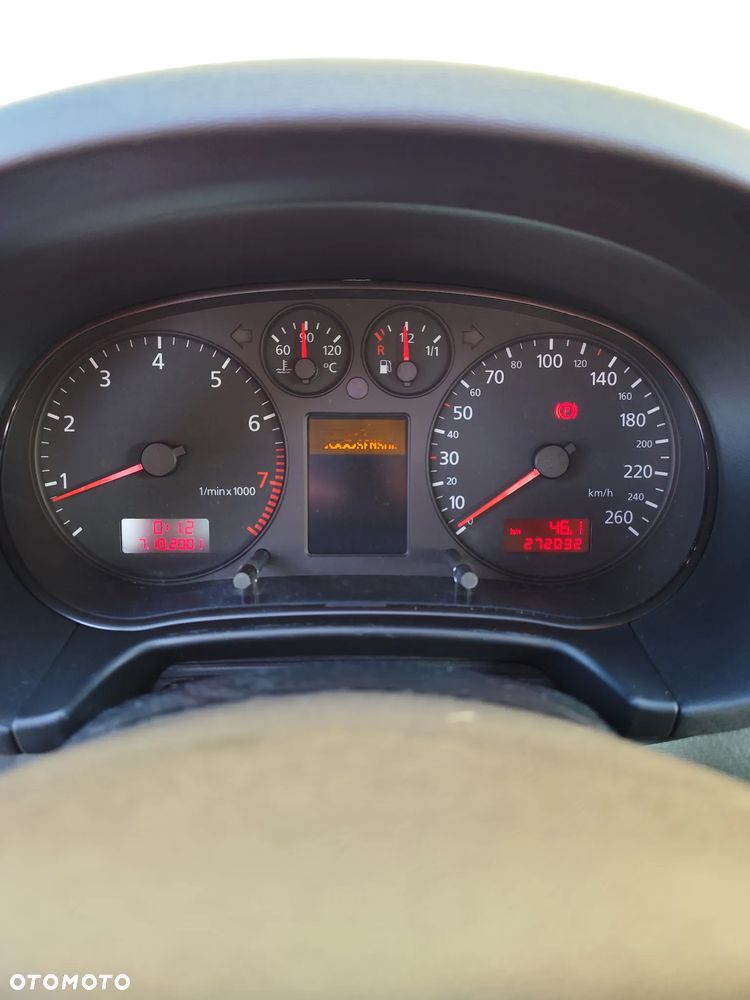 Audi A3 Sportback 1.6 Ambiente - 28