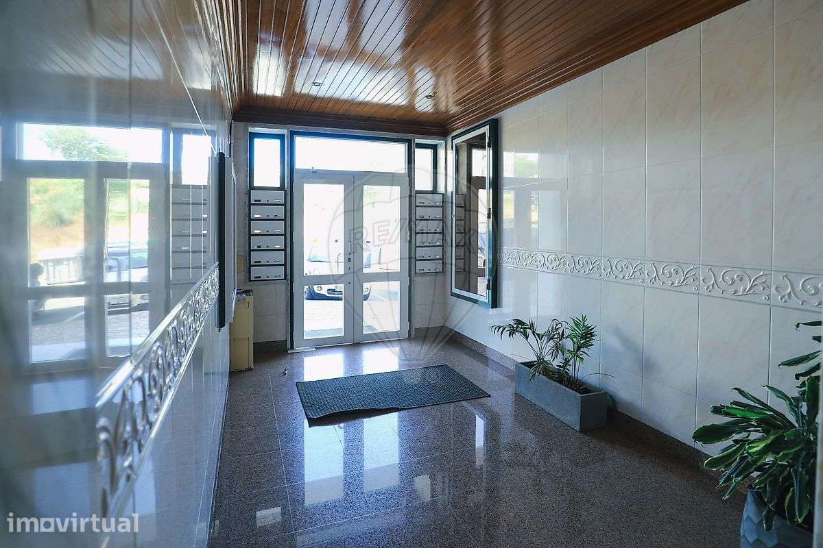 Apartamento T2 para venda - Grande imagem: 2/23
