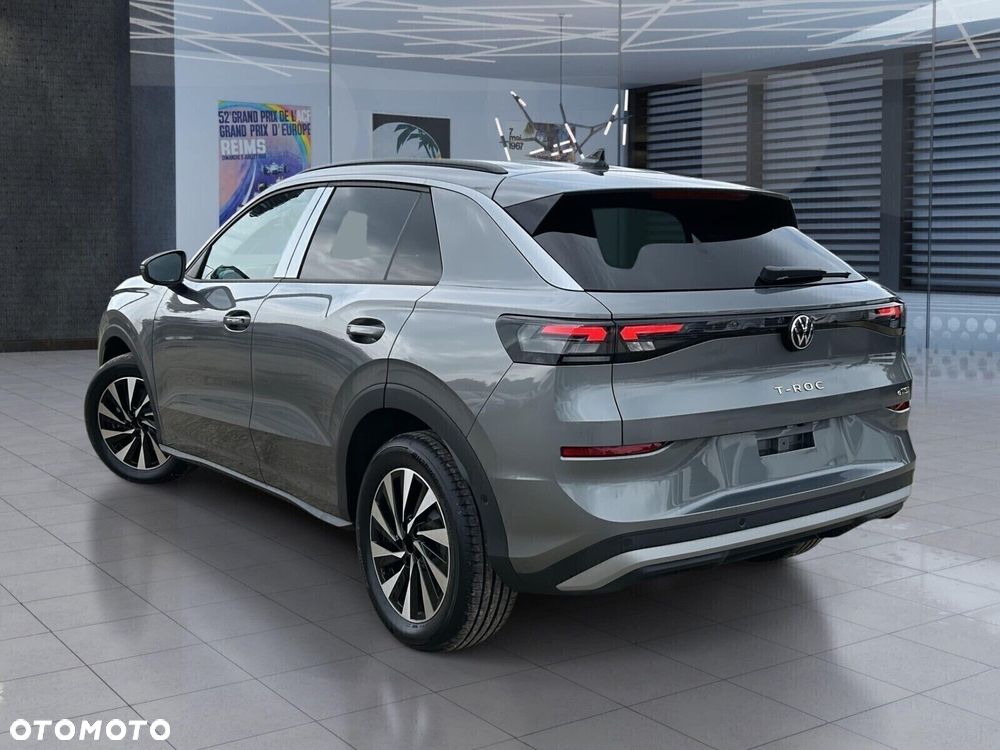 Volkswagen T-Roc 1.5 eTSI Life DSG - 13