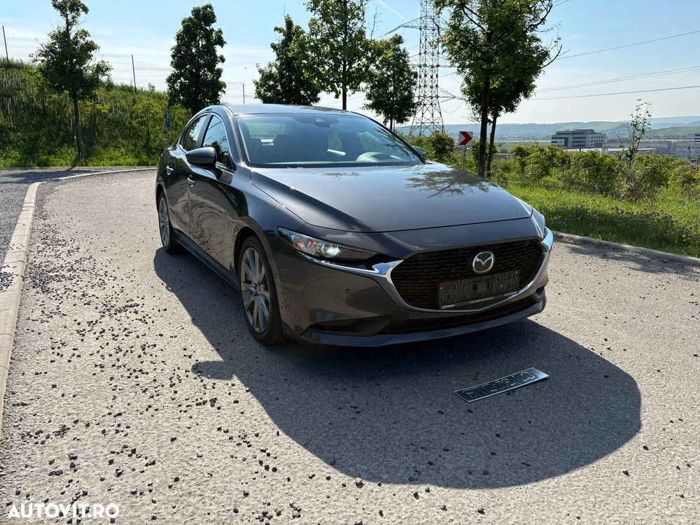 Mazda 3 G122 AT Plus - 1