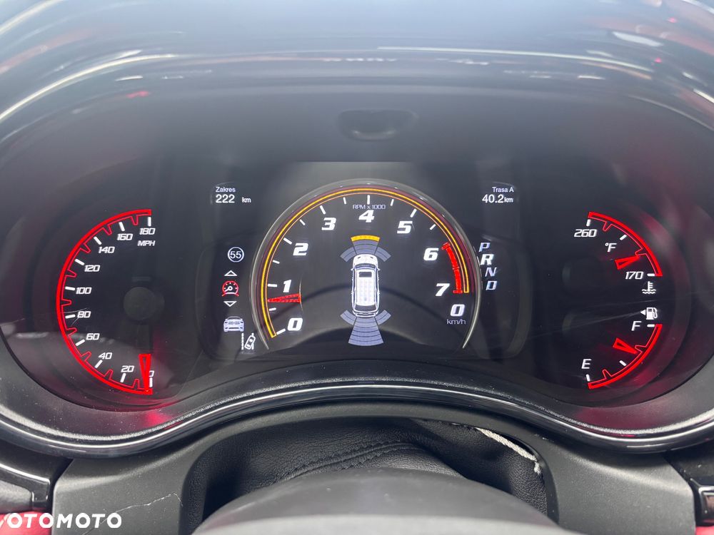 Dodge Durango 6.4 SRT - 38