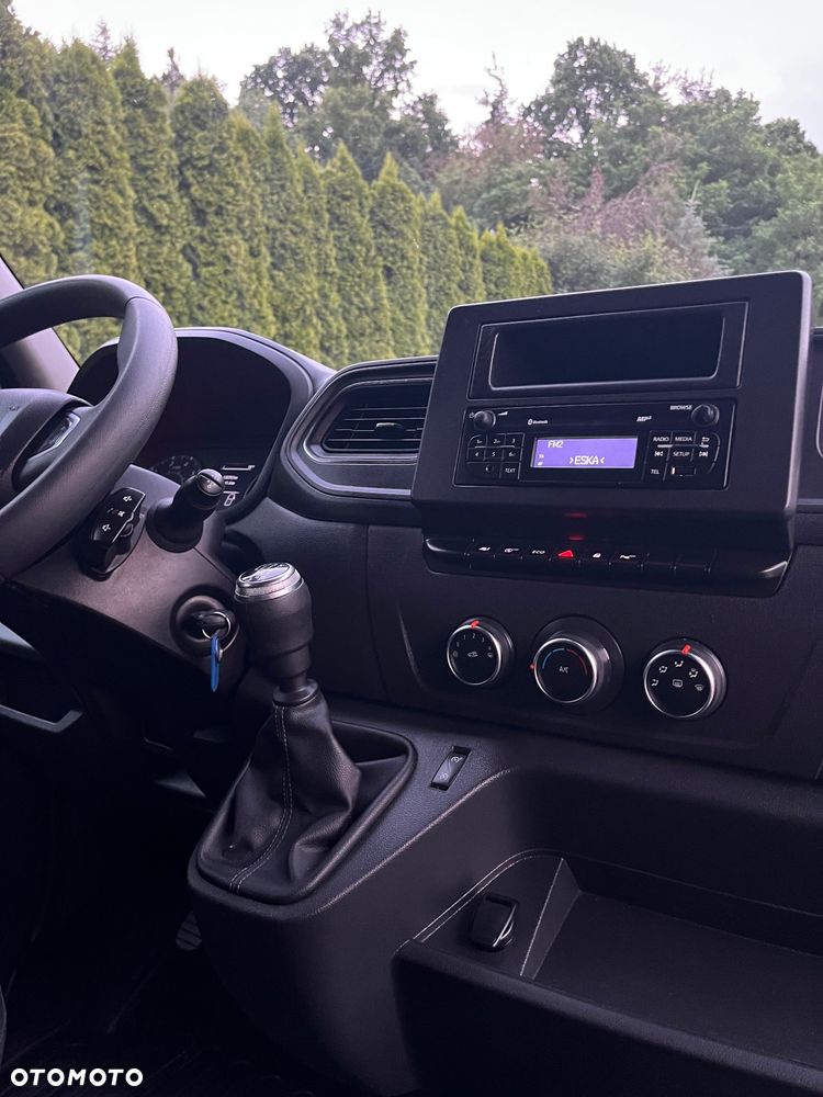 Renault Master - 16