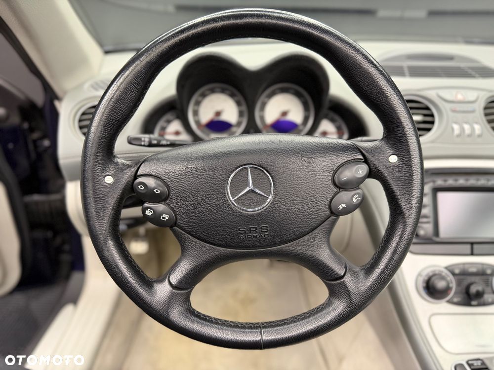 Mercedes-Benz SL 55 AMG - 22