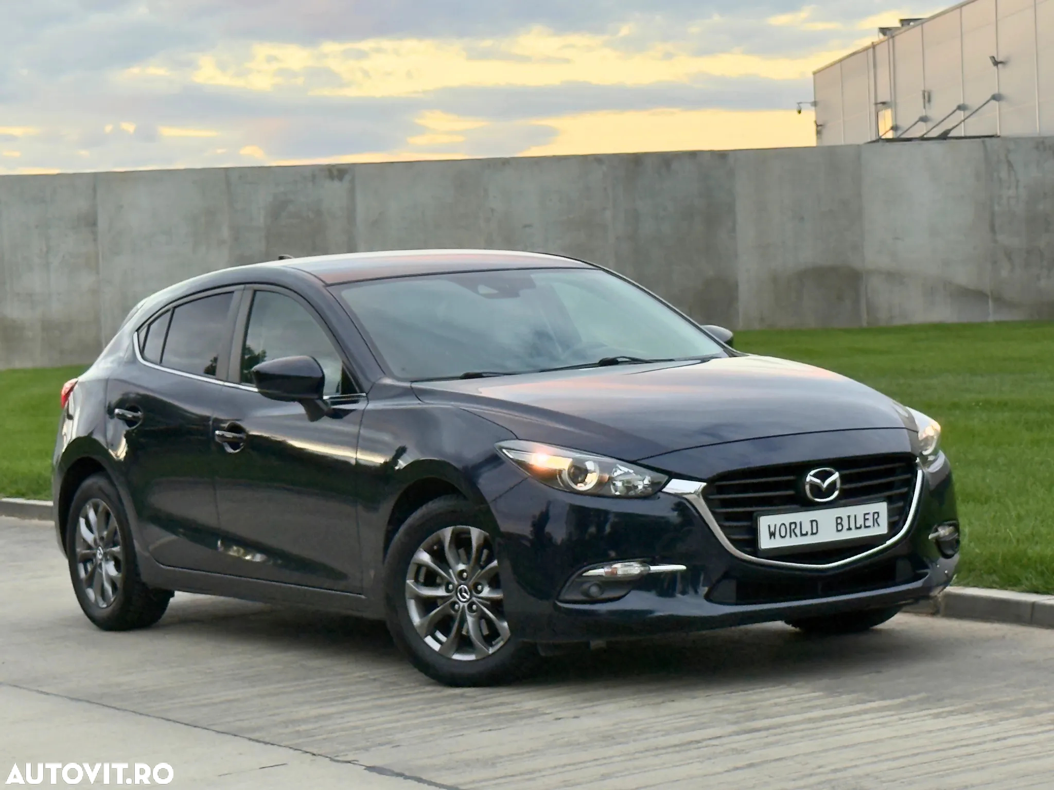 Mazda 3 - 9
