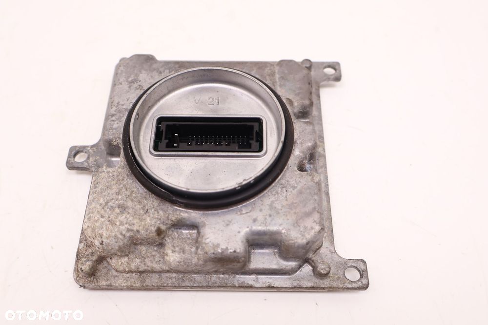 MAZDA CX-30 PRZETWORNICA MODUŁ LAMPY LED DFR5-67890 - 2
