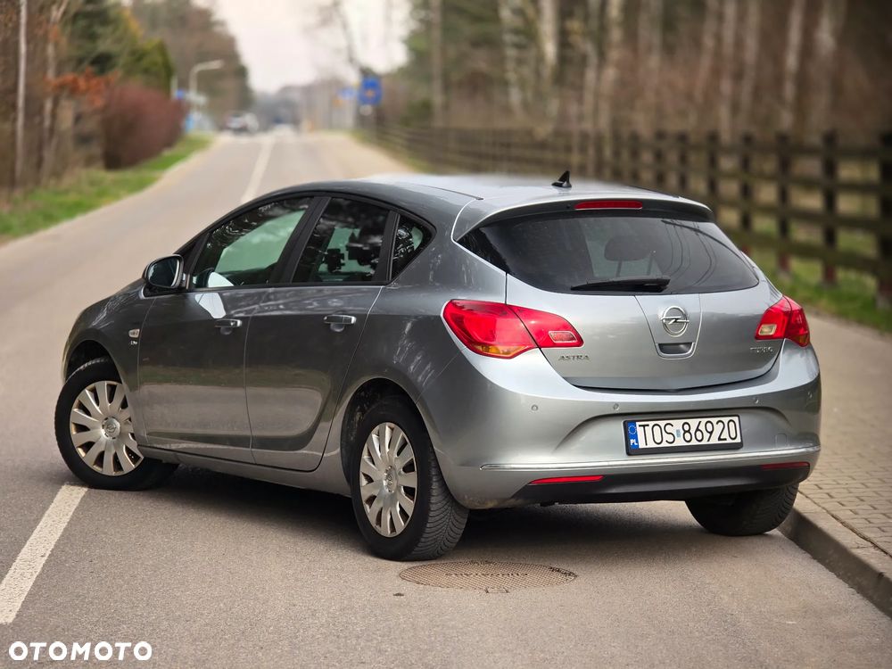 Opel Astra 1.4 Turbo Color Edition - 3