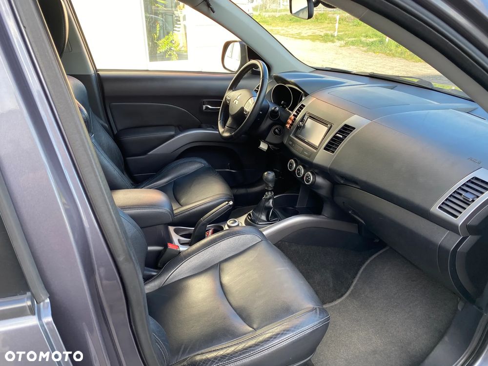 Mitsubishi Outlander 2.2 DI-D 4WD Instyle - 5
