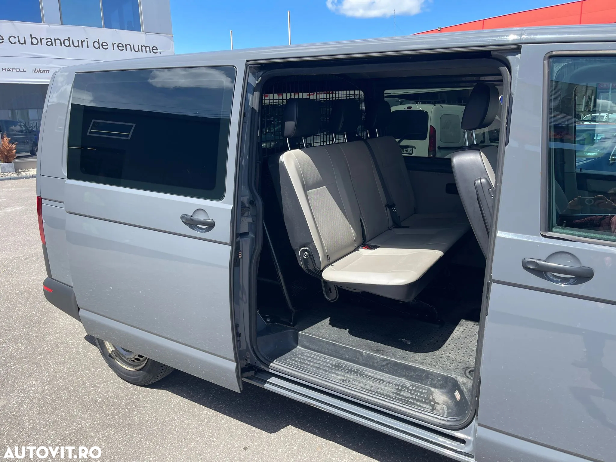 Volkswagen Multivan L 2.0 TDI DSG 110KW - 7