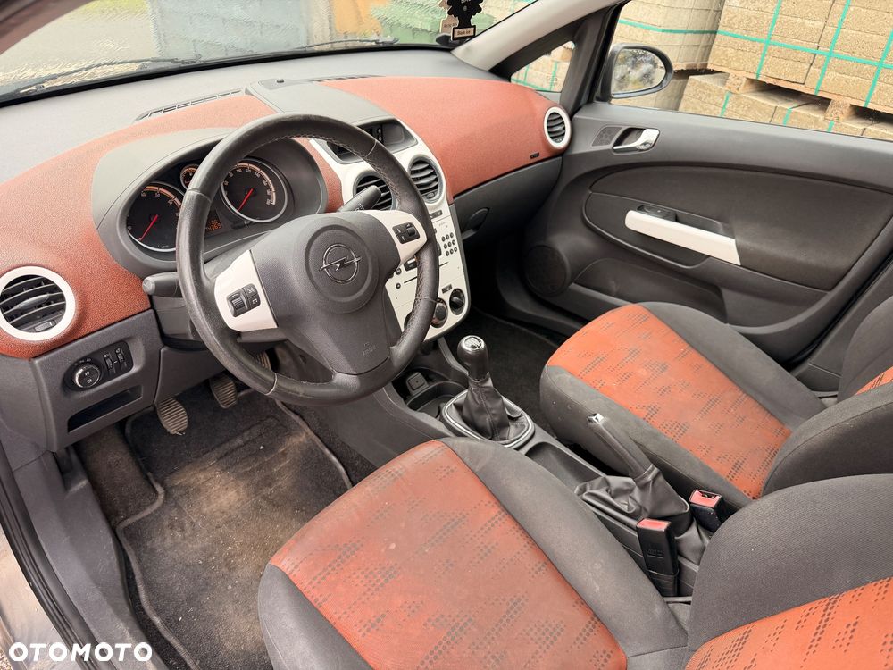 Opel Corsa - 7