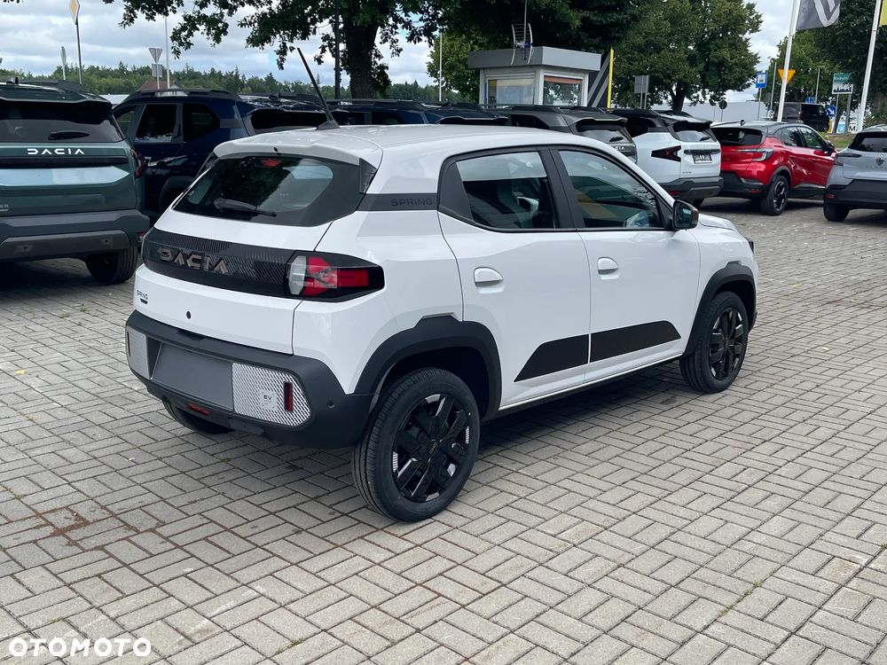 Dacia Spring Electric 24.3kWh 100 Extreme - 8