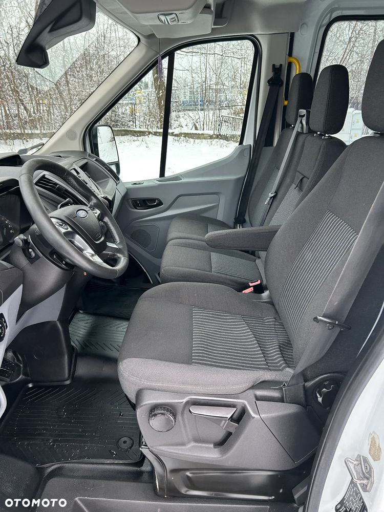 Ford Transit - 9
