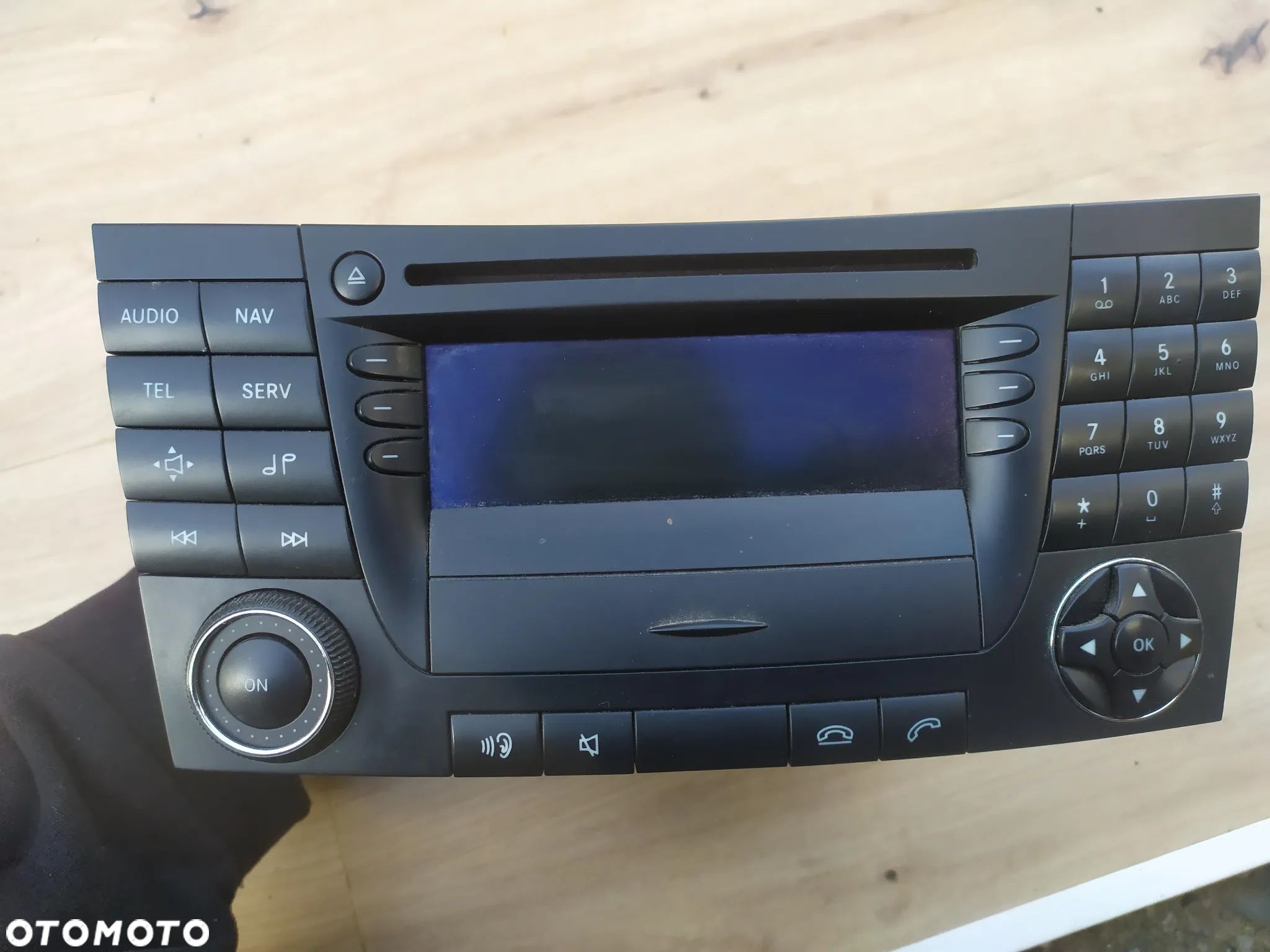 MERCEDES W211 LIFT RADIO NAWIGACJA COMAND A2118702989 BE 7036 - 1
