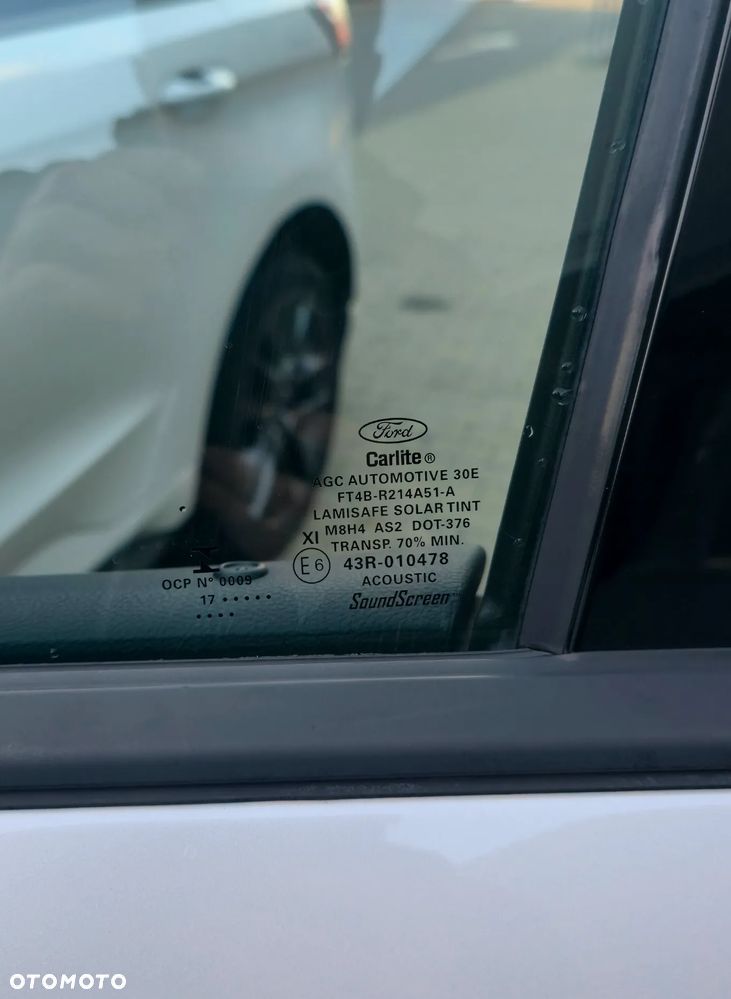 Ford Edge 2.0 TDCi Bi-Turbo 4x4 ST-LINE - 9