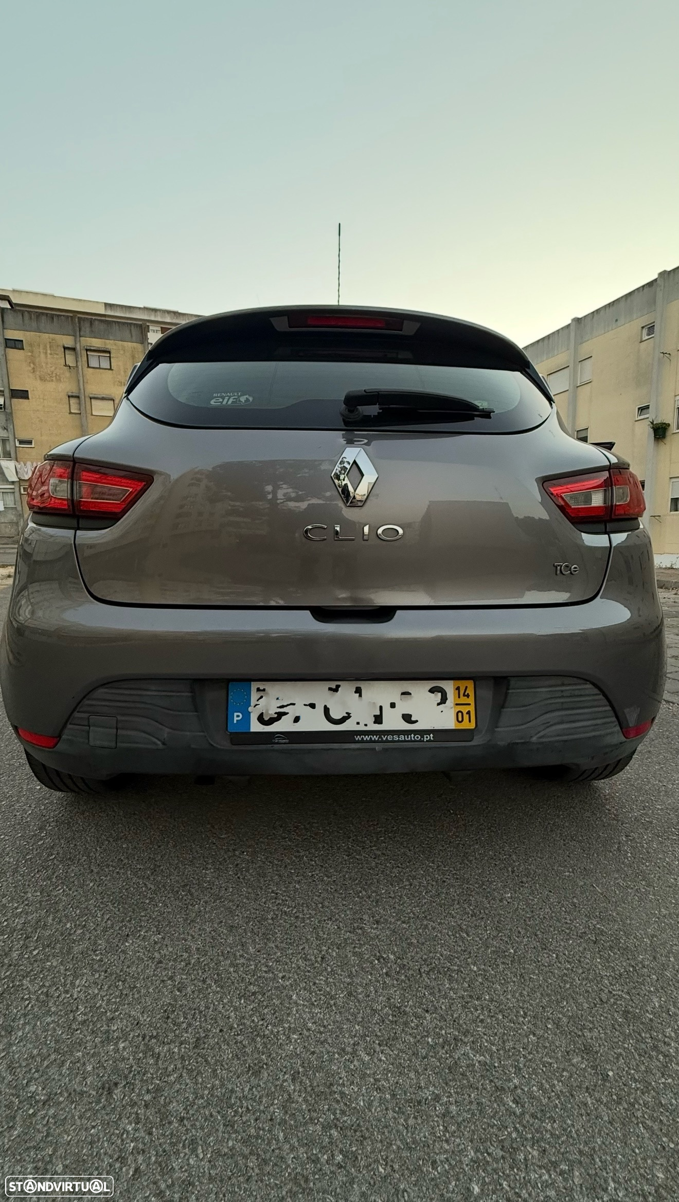 Renault Clio - 15