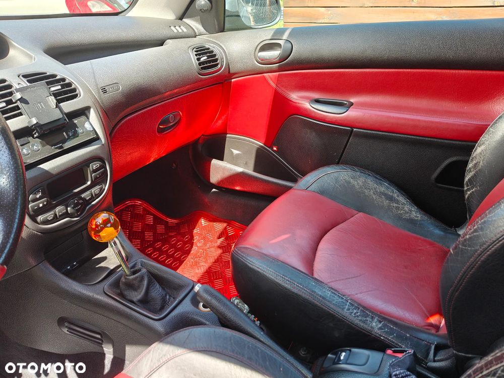 Peugeot 206 CC 2.0 - 8