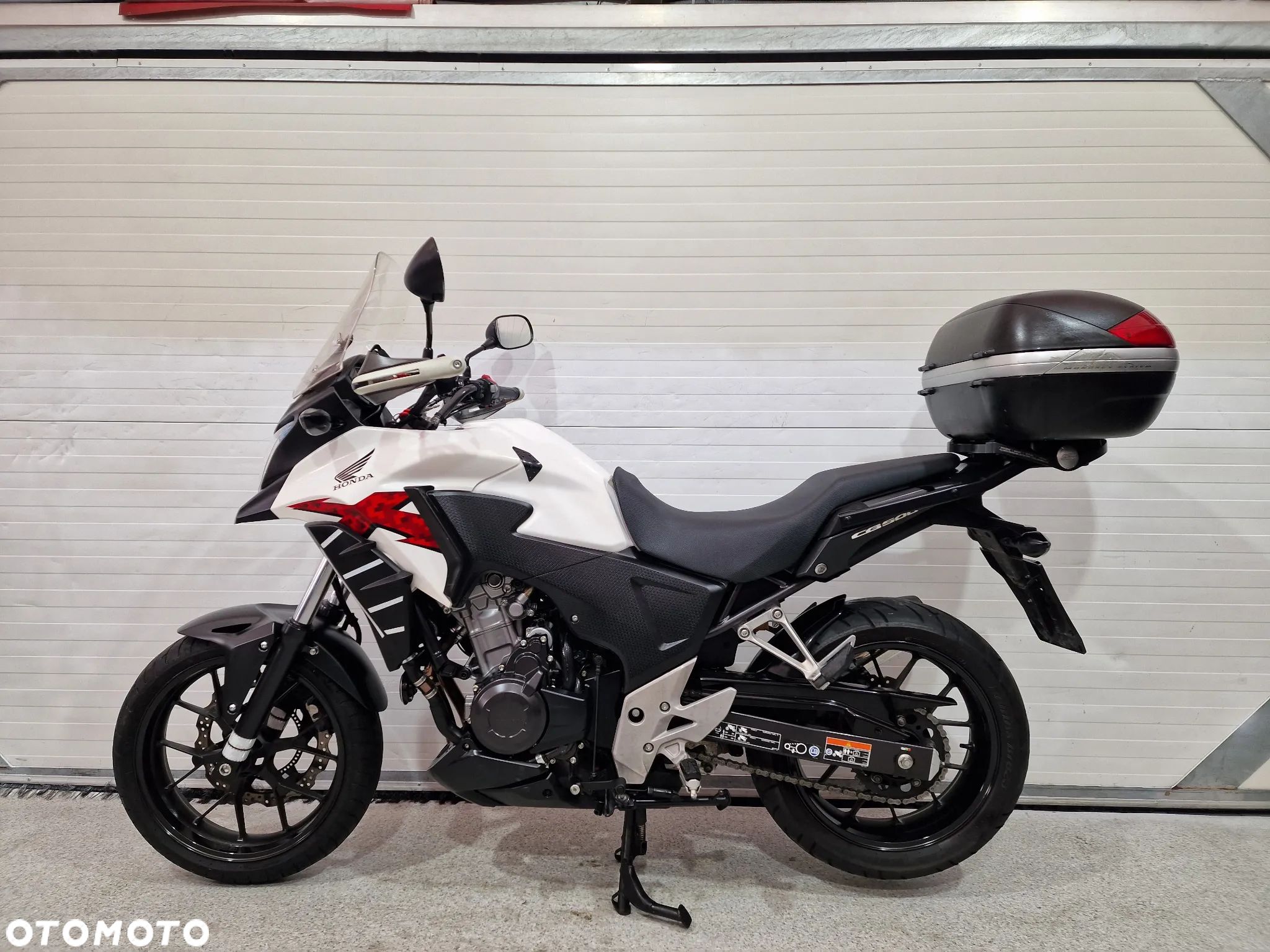 Honda CB - 1