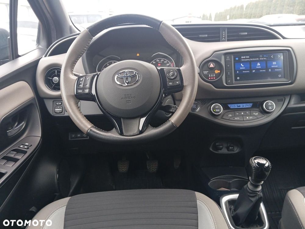 Toyota Yaris 1.5 Selection - 12