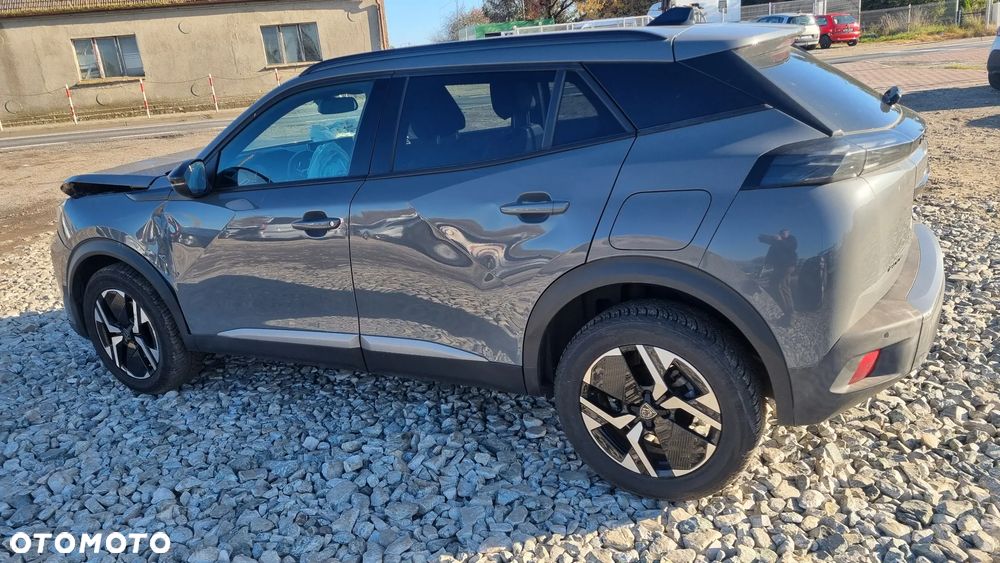 Peugeot 2008 BlueHDi 130 Allure S&S EAT8 - 9