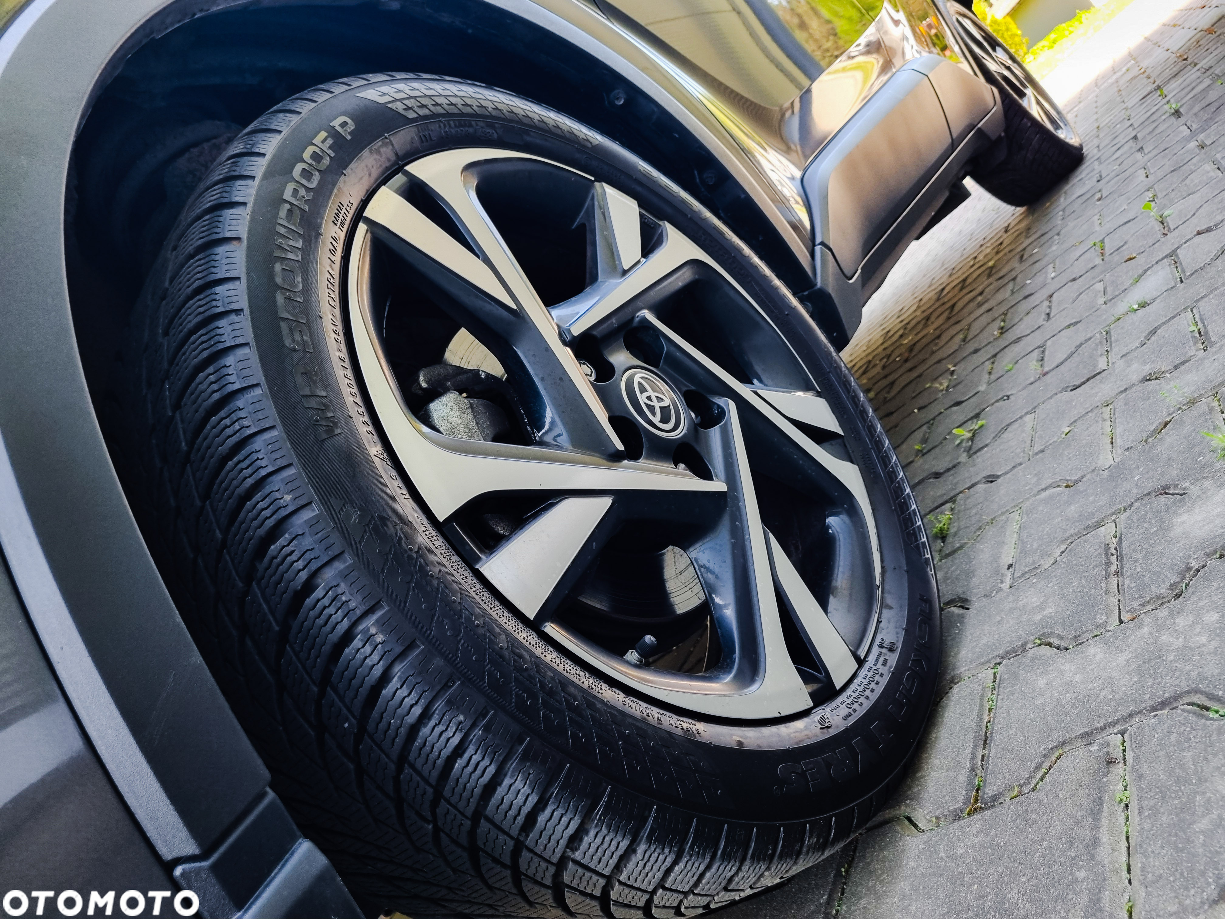 Toyota C-HR 2.0 Hybrid Style - 33