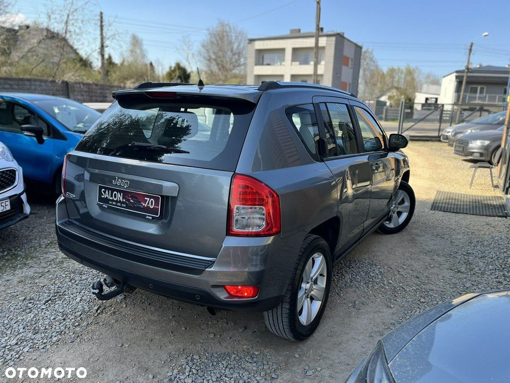 Jeep Compass - 2