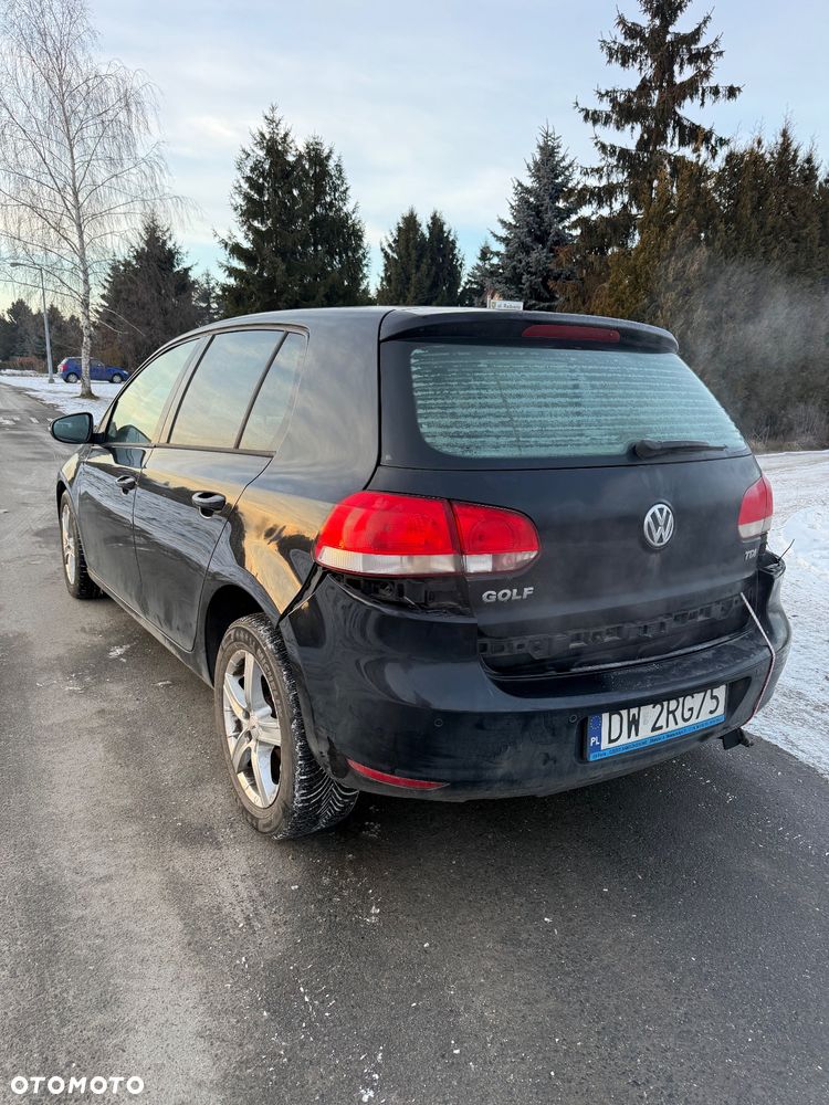 Volkswagen Golf - 11