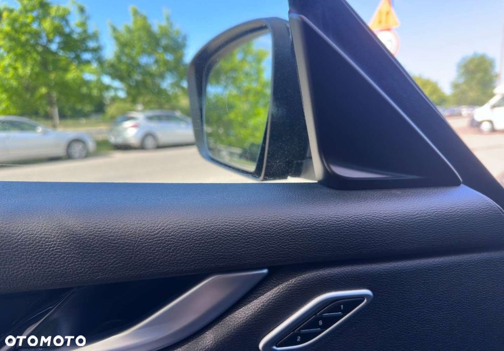 Maserati Levante - 11