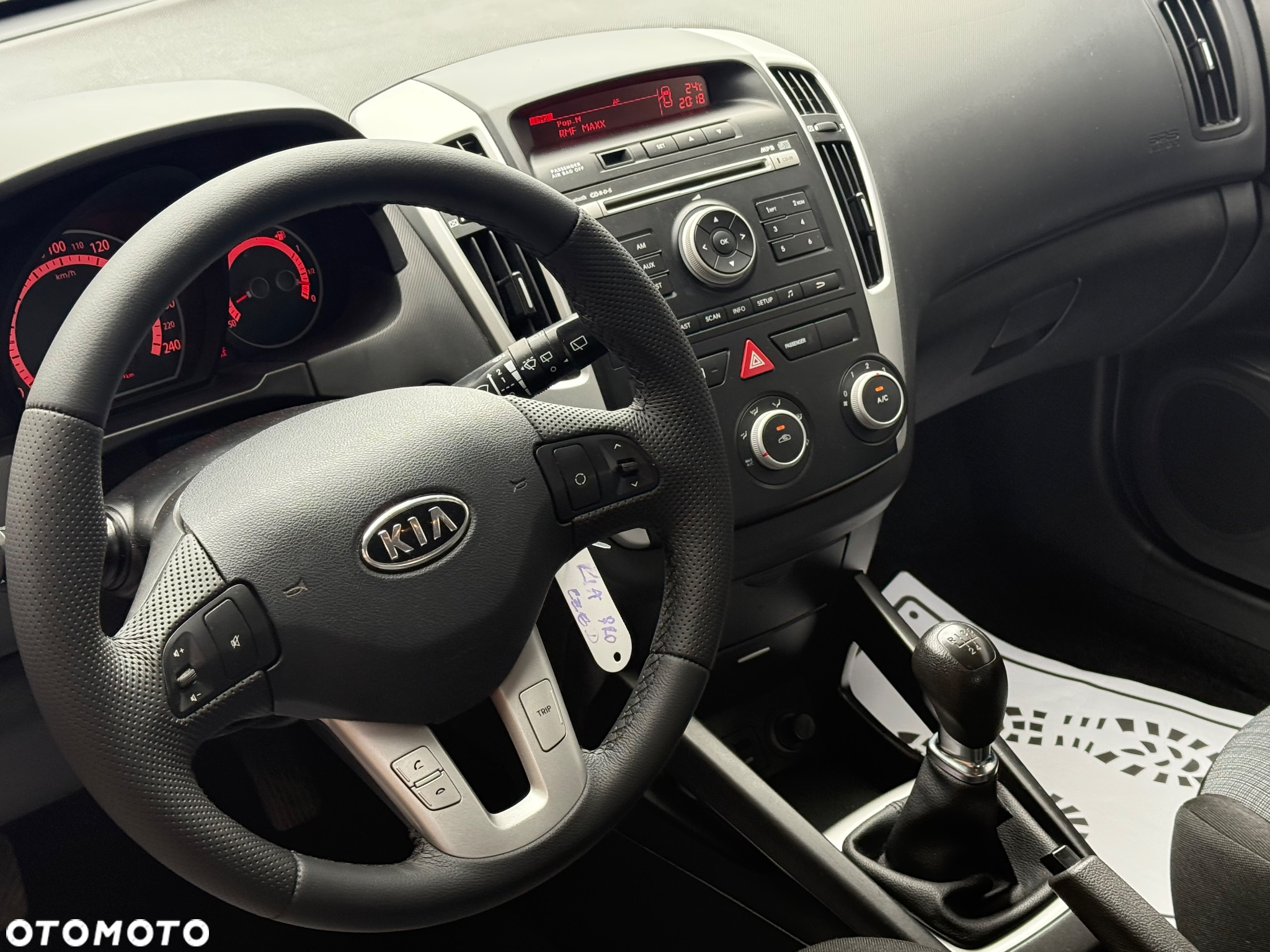 Kia ProCeed Pro_cee'd 1.4 Comfort + - 22